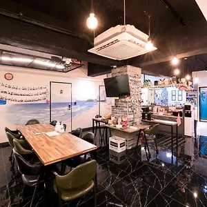 海云台玛马旅馆 2* 釜山