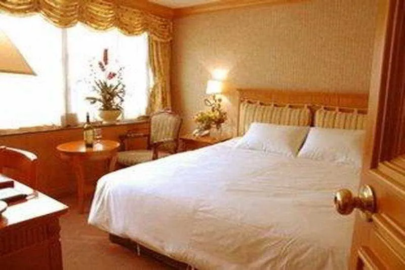 Nostalgia Hotel Gimpo 3*,  South Korea